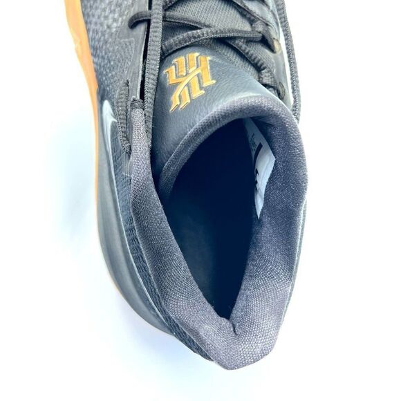 Nike Kyrie Flytrap 'Black' - Picture 7 of 11